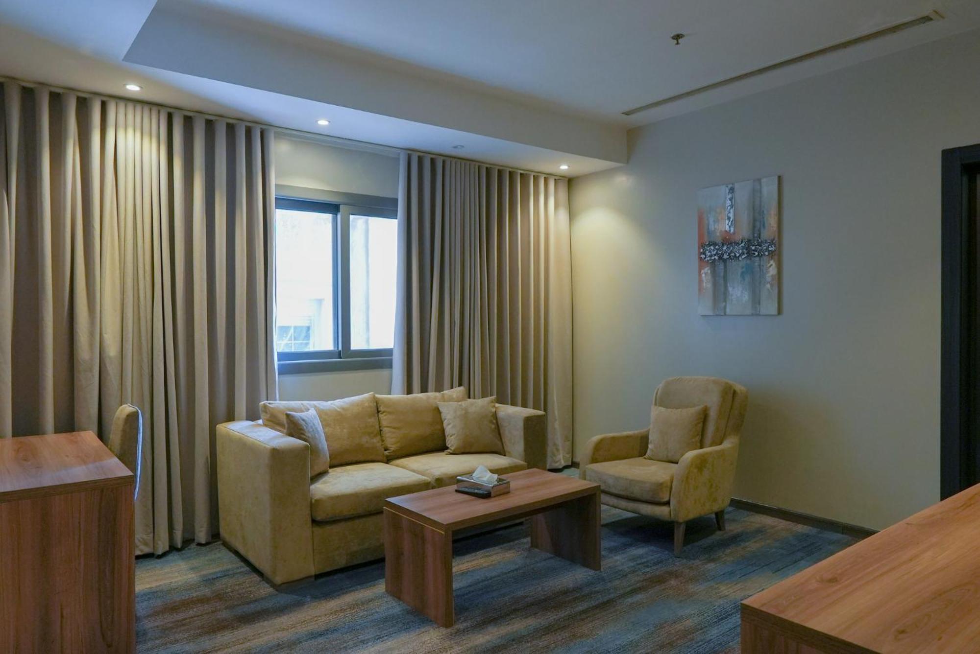 Palm Boutique Hotel Al Salamah เจดดาห์ ภายนอก รูปภาพ